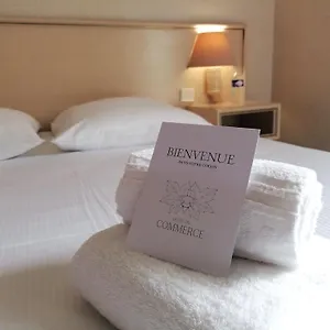 hotel-du-03240.hotels-rhonealpes.com/